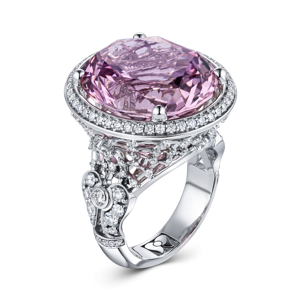 Кольцо с лавандовым бериллом и бриллиантами картинка 1