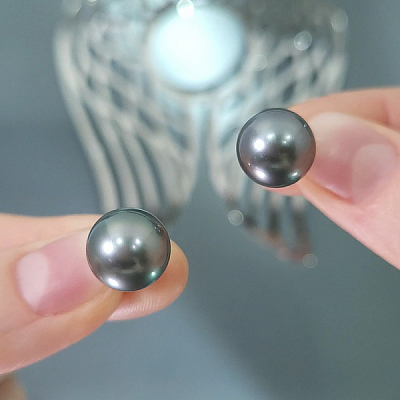 Серьги пусеты с жемчугом Таити