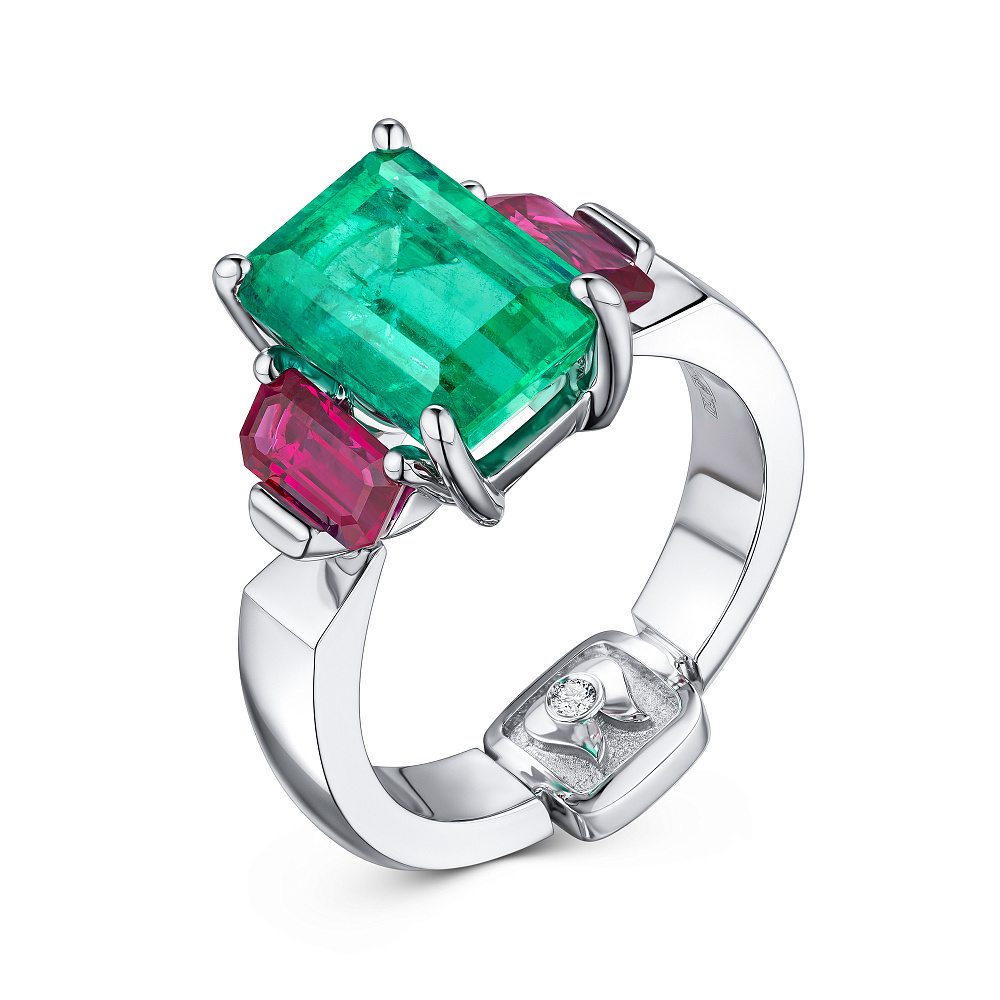 Кольцо с изумрудом, рубинами и бриллиантом картинка 2