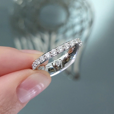 Кольцо с бриллиантами