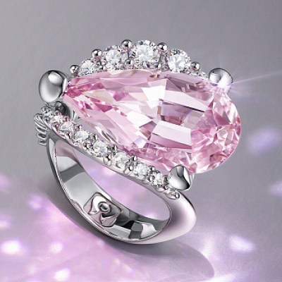 Кольцо с морганитом и бриллиантами