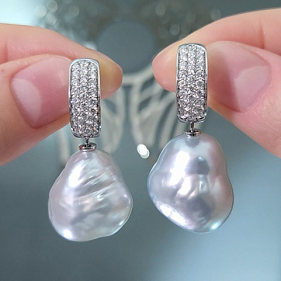 Серьги с жемчугом барокко и бриллиантами