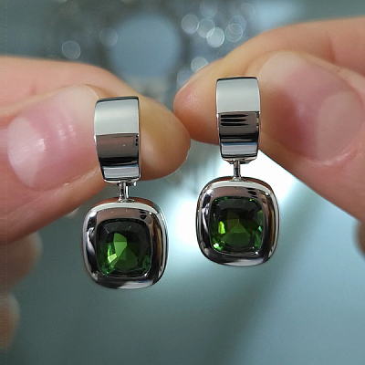 Серьги с зелеными турмалинами